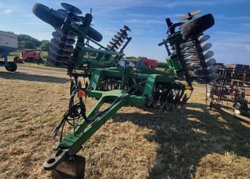 Main image John Deere 630