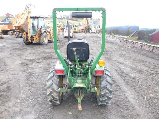 Image of John Deere 670 equipment image 3