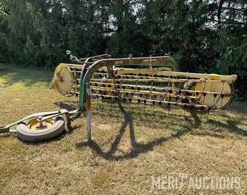 Main image John Deere 670