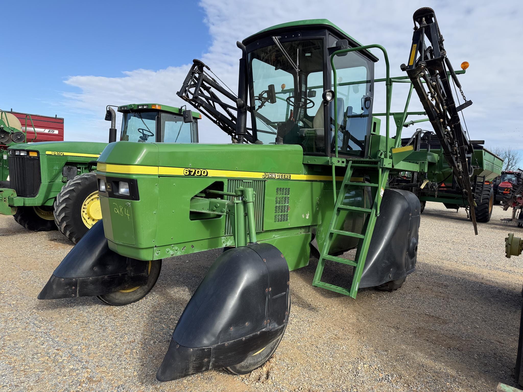 John Deere 6700 Equipment Image0