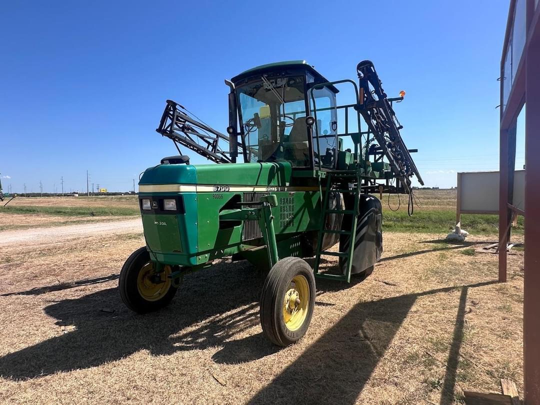 Image of John Deere 6700 Primary image