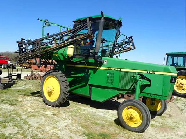 Image of John Deere 6700 equipment image 3
