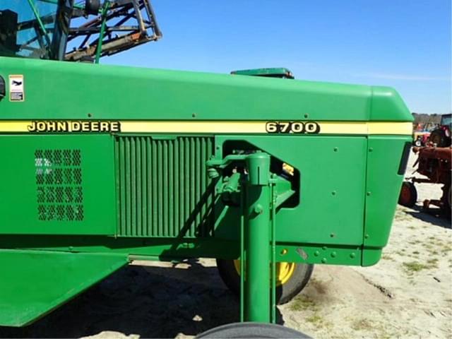 Image of John Deere 6700 equipment image 4