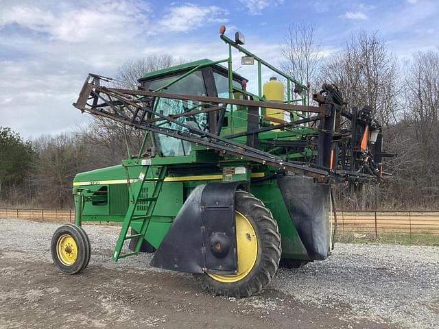 Image of John Deere 6700 equipment image 2