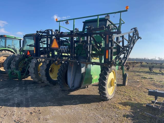 Image of John Deere 6700 equipment image 4