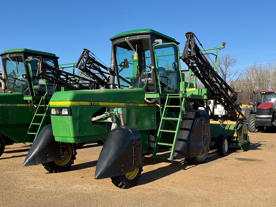 Image of John Deere 6700 Primary image