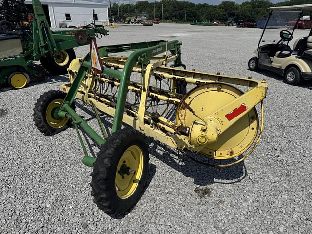Image of John Deere 671 equipment image 3