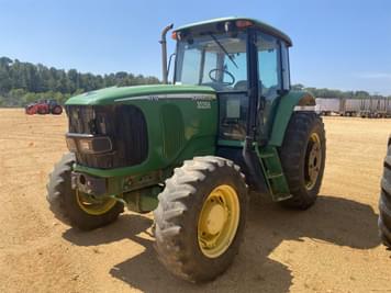 Main image John Deere 6715