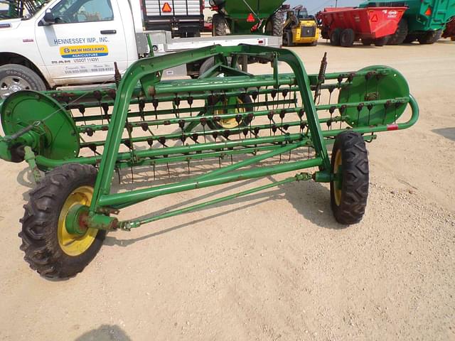 Image of John Deere 672 equipment image 4