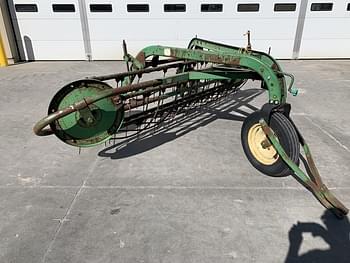 John Deere 672 Equipment Image0