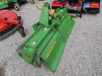 Main image John Deere 673
