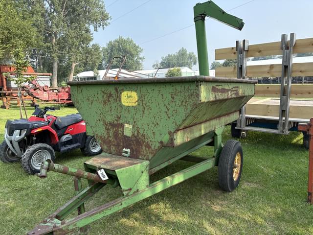 Image of John Deere 68 equipment image 1