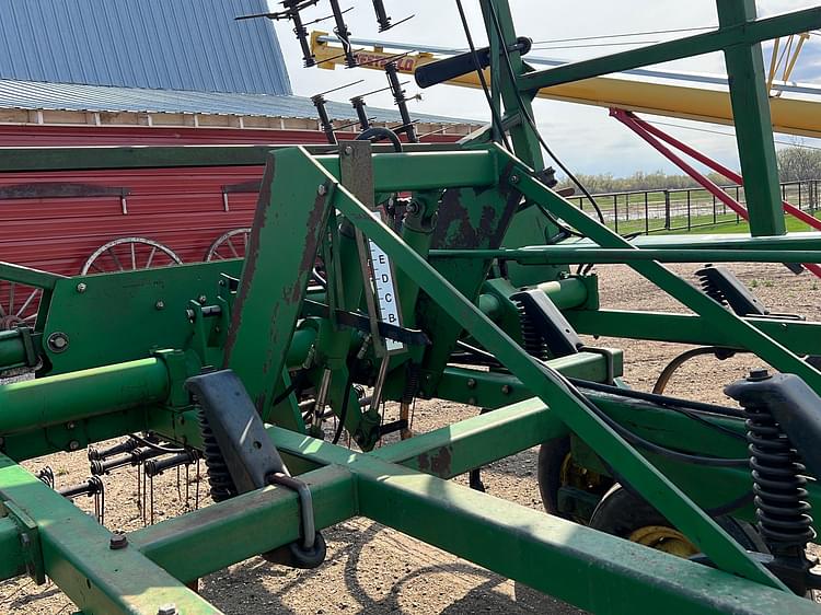 Main image John Deere 680 10