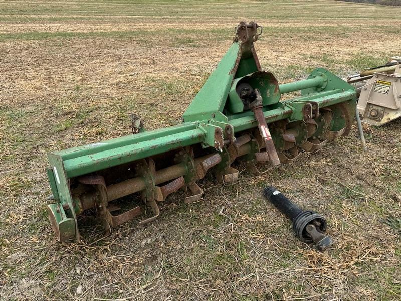 Main image John Deere 680