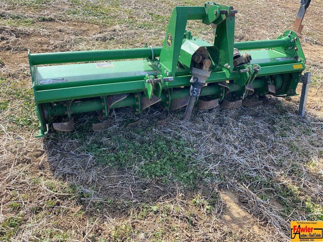 Image of John Deere 681 Primary image