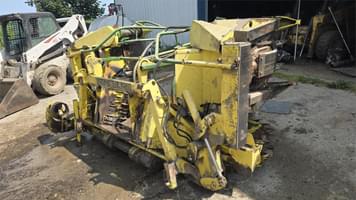 Main image John Deere 686