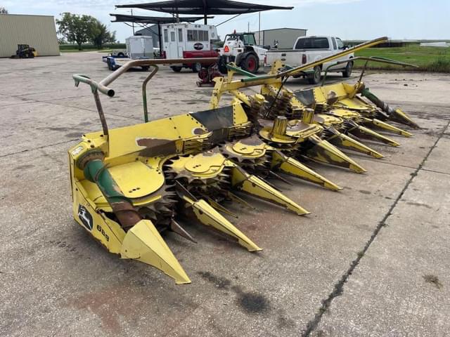 Image of John Deere 688 equipment image 1