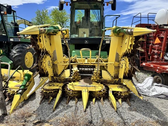 Image of John Deere 688 Primary image
