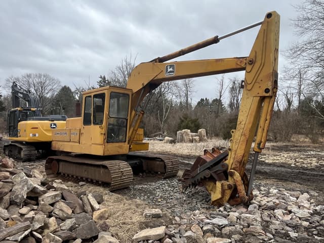 Image of John Deere 690B equipment image 3