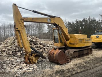 Main image John Deere 690B