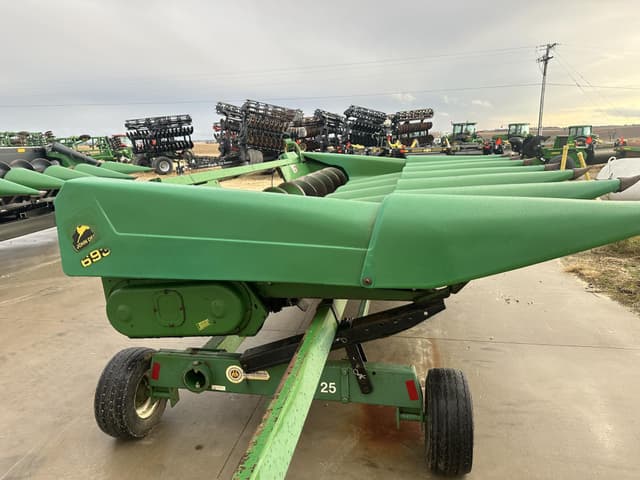 Image of John Deere 693 equipment image 2