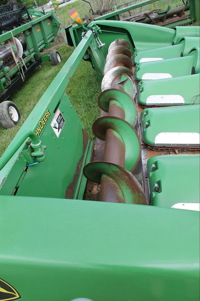 Image of John Deere 693 equipment image 3