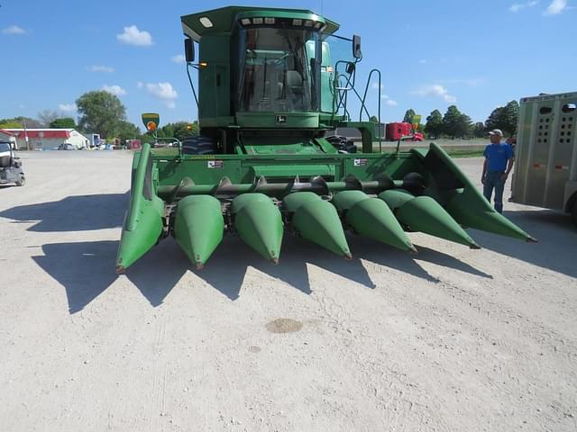 Image of John Deere 693 equipment image 1