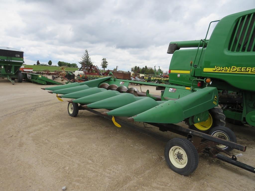 Image of John Deere 693 Primary image