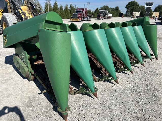 Image of John Deere 693 equipment image 2