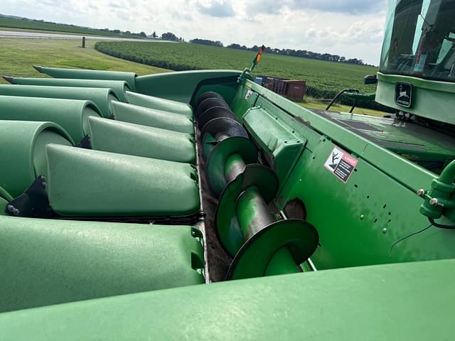 Image of John Deere 693 equipment image 4
