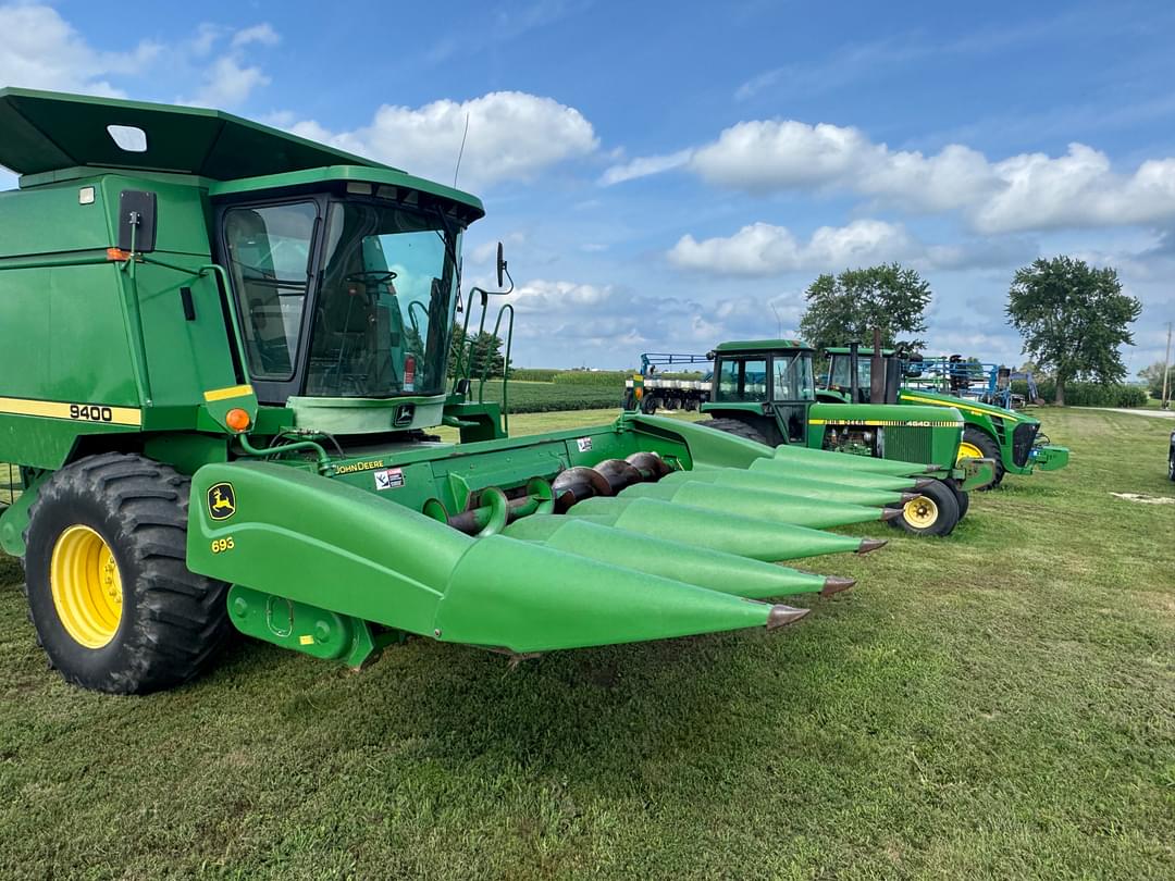 Image of John Deere 693 Primary image