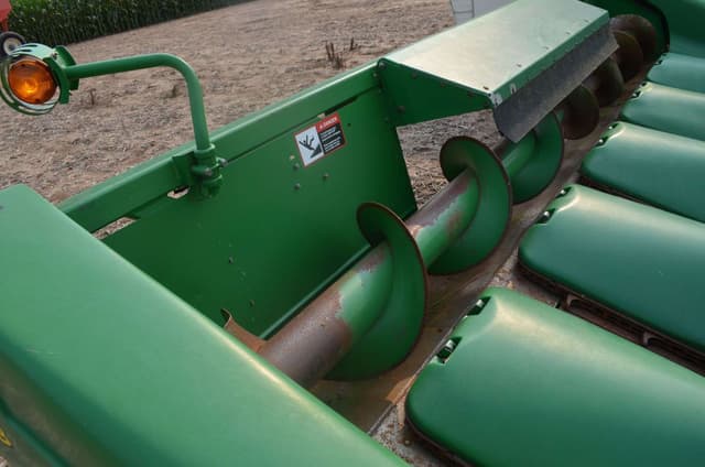 Image of John Deere 693 equipment image 4