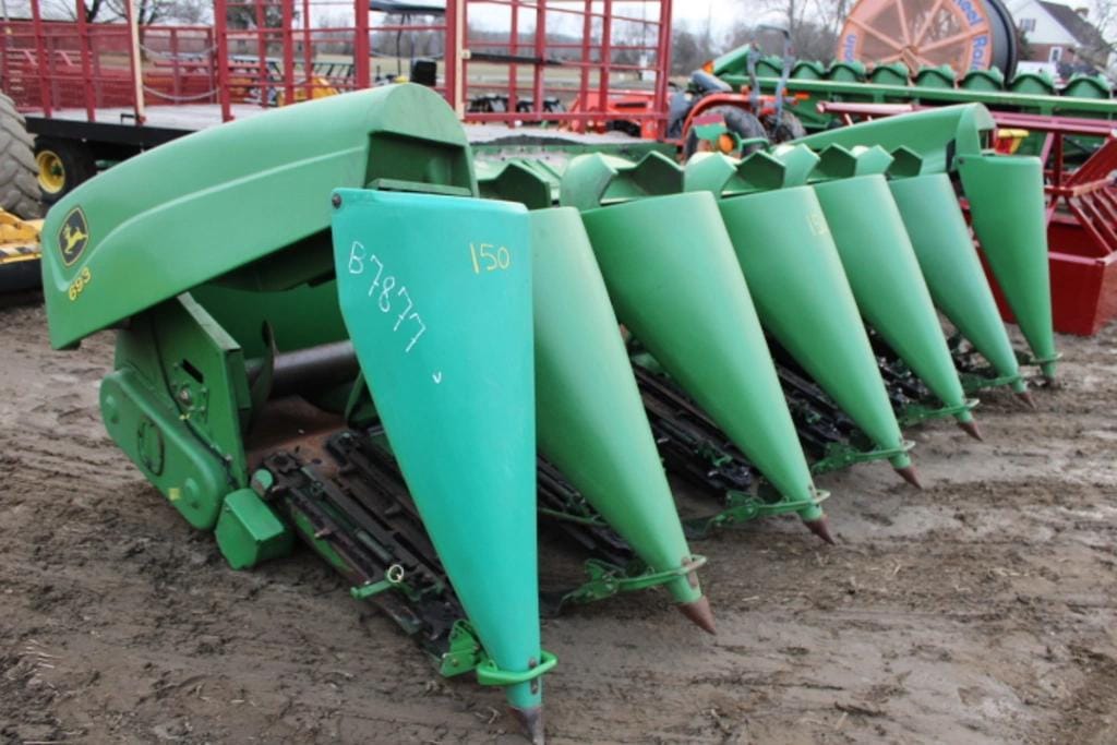 John Deere 693 Equipment Image0
