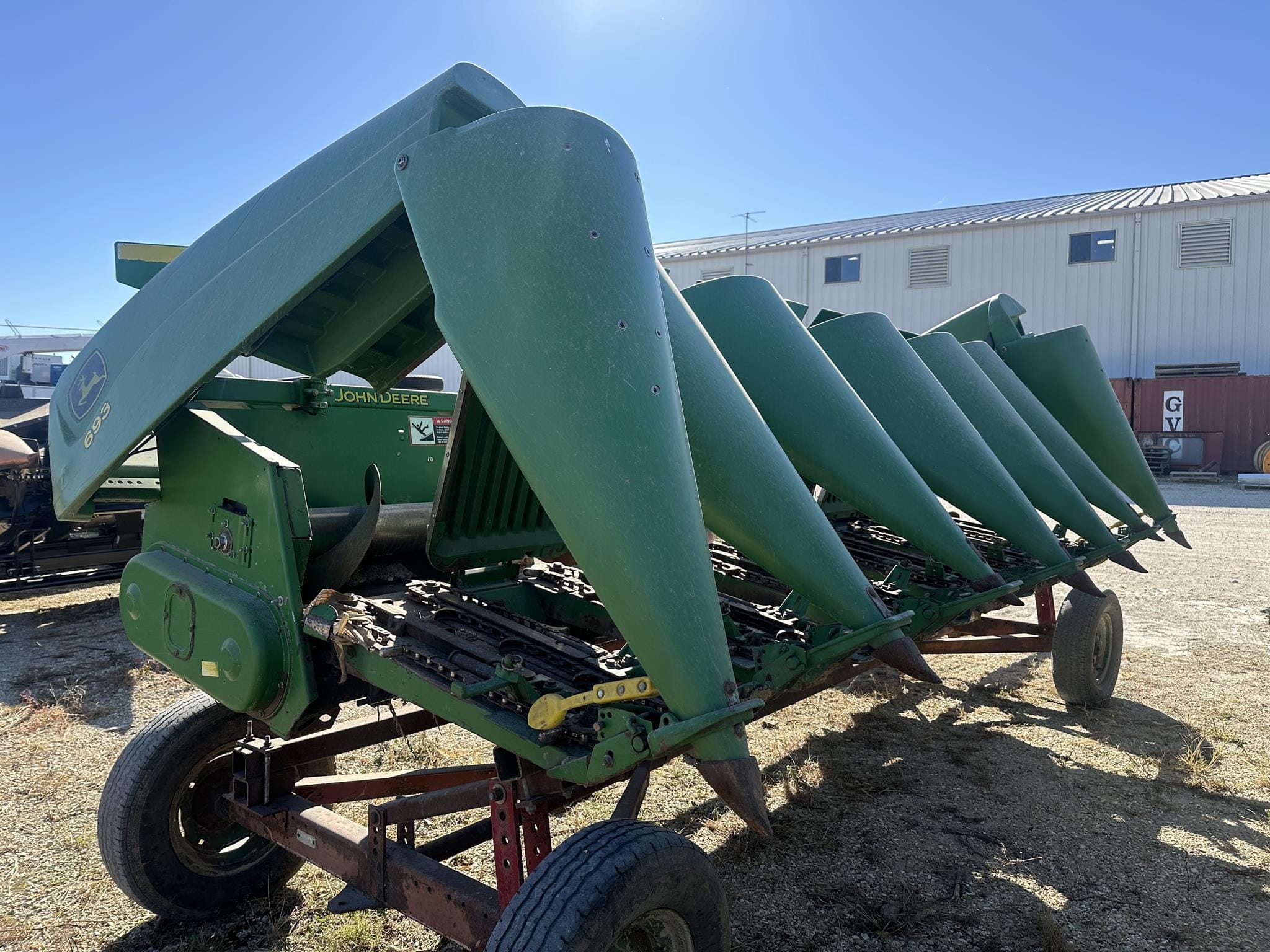 Main image John Deere 693