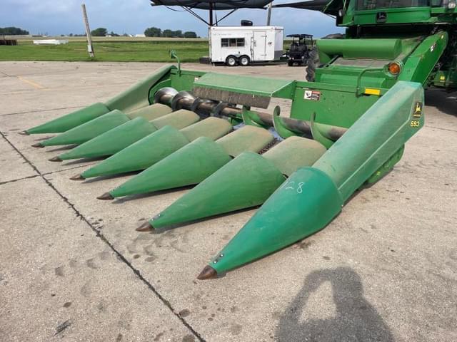 Image of John Deere 693 equipment image 1