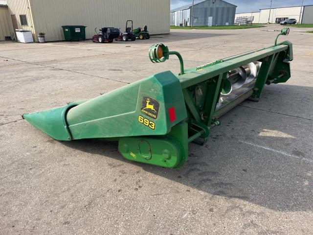 Image of John Deere 693 equipment image 2