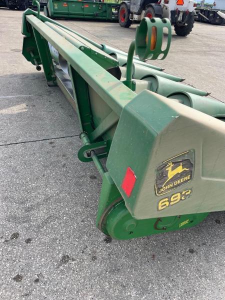 Image of John Deere 693 equipment image 4