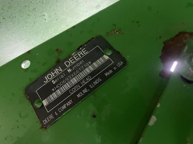 Image of John Deere 693 equipment image 1