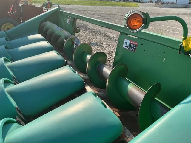 Image of John Deere 693 equipment image 3