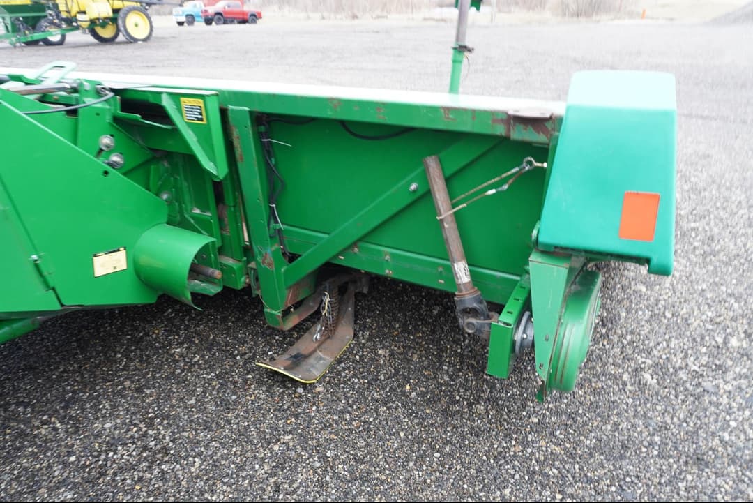 Image of John Deere 693 Image 1