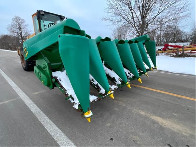 Image of John Deere 693 equipment image 2