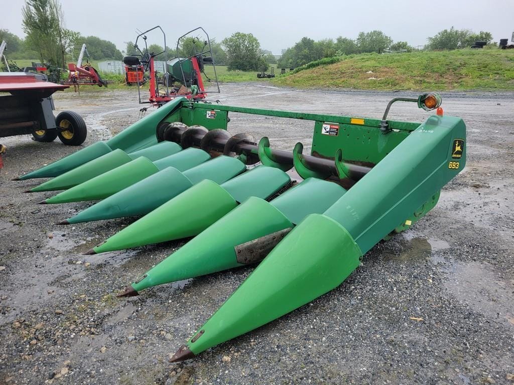 John Deere 693 Equipment Image0