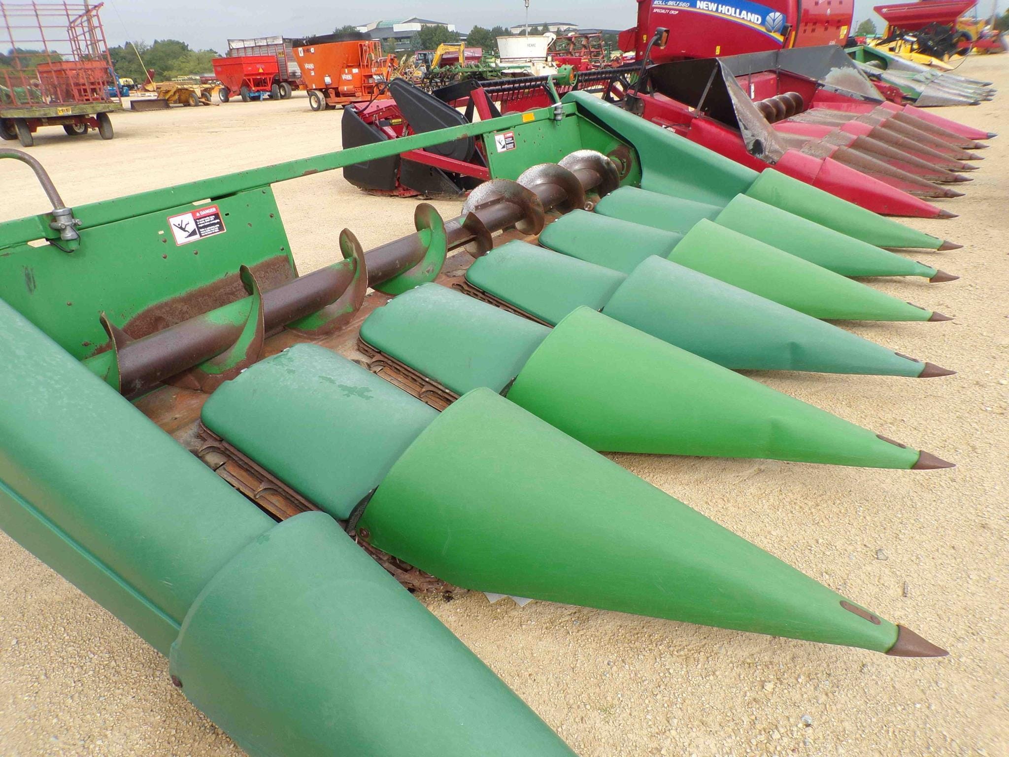 John Deere 693 Equipment Image0