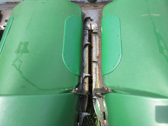 Image of John Deere 693 equipment image 1