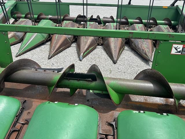 Image of John Deere 693 equipment image 4