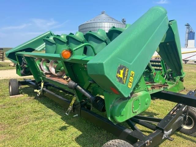 Image of John Deere 693 equipment image 2