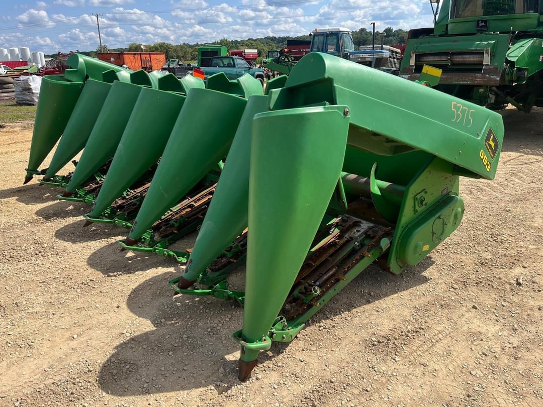 Image of John Deere 693 Primary image