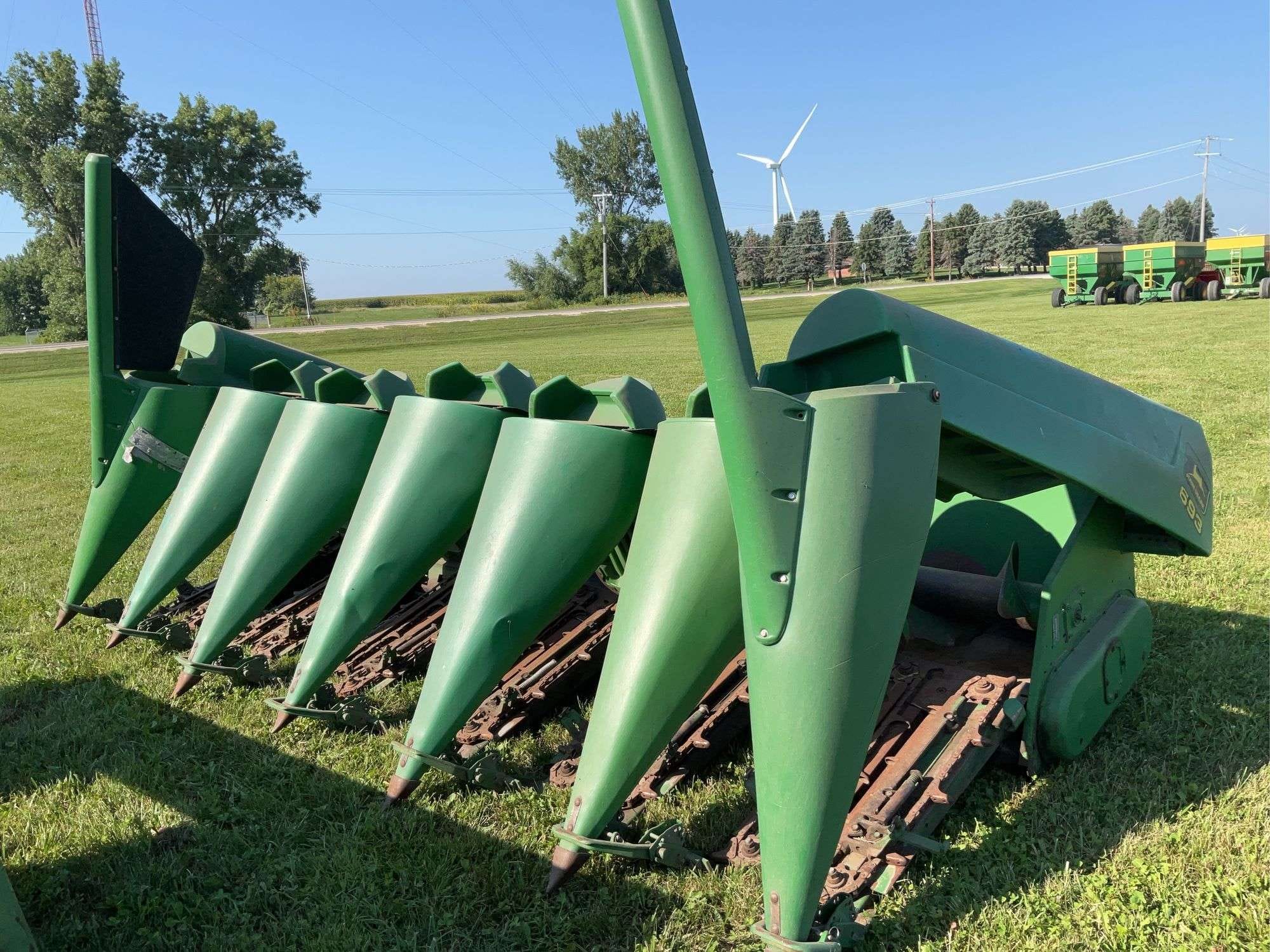 John Deere 693 Equipment Image0