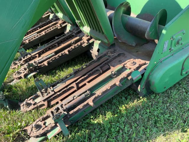 Image of John Deere 693 equipment image 1