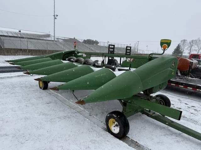 Image of John Deere 693 equipment image 2